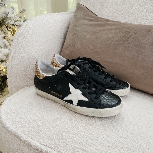Golden Goose Shoes - Golden Goose Black Sparkly Super Star Sneakers